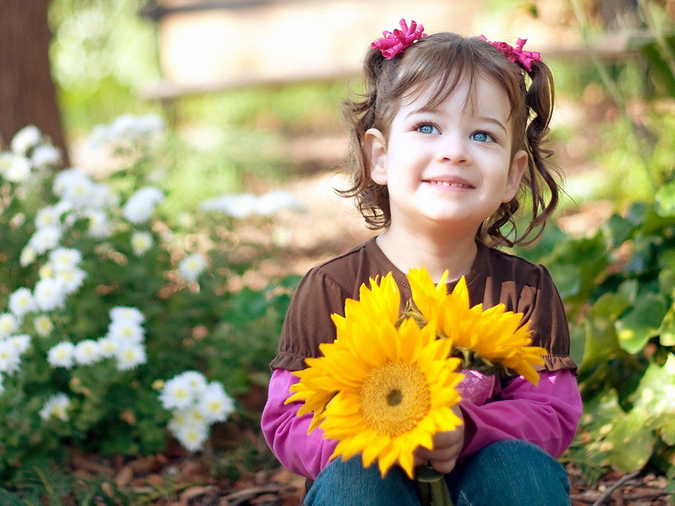 child girl with sunflowers images
