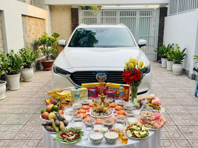 cúng xe mới mua