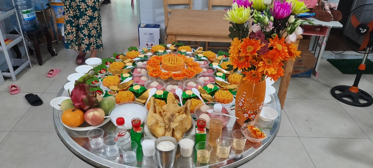 Mâm Cúng Thôi Nôi Quận 12 Trọn Gói - Giao Tận Nơi, Chuẩn Phong Tục 2 z5365732302296 72837cf3859cf7e09f257aa97937ae9e