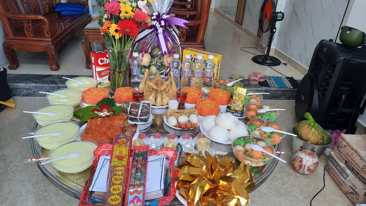 Mâm Cúng Khai Trương Trọn Gói Tại Quận 7 - Giao Tận Nơi, Không Cọc 1 z3777897264662 671080d6825d5ad66fd058bd3c39a9df